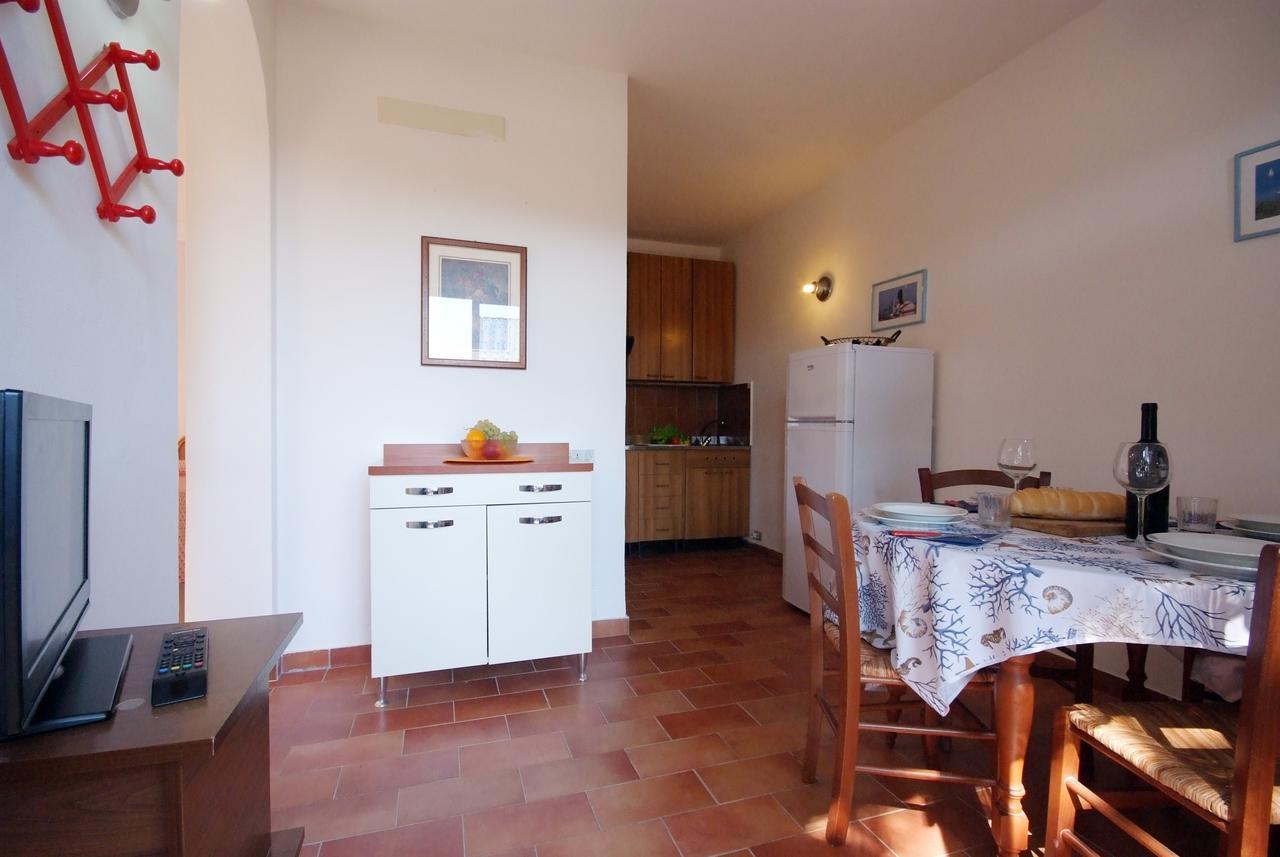 Residence Sud Est Porto Azzurro Εξωτερικό φωτογραφία