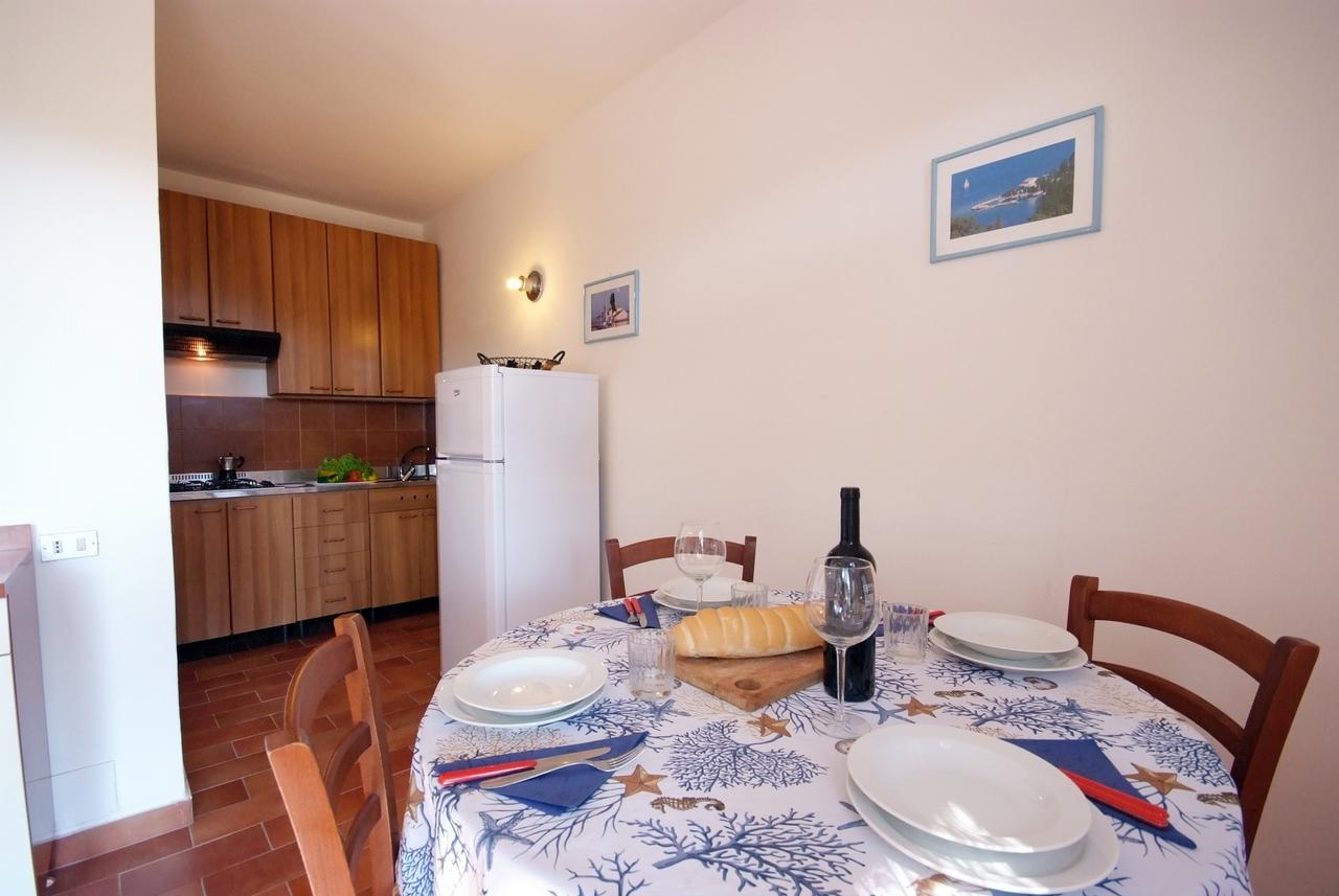 Residence Sud Est Porto Azzurro Εξωτερικό φωτογραφία