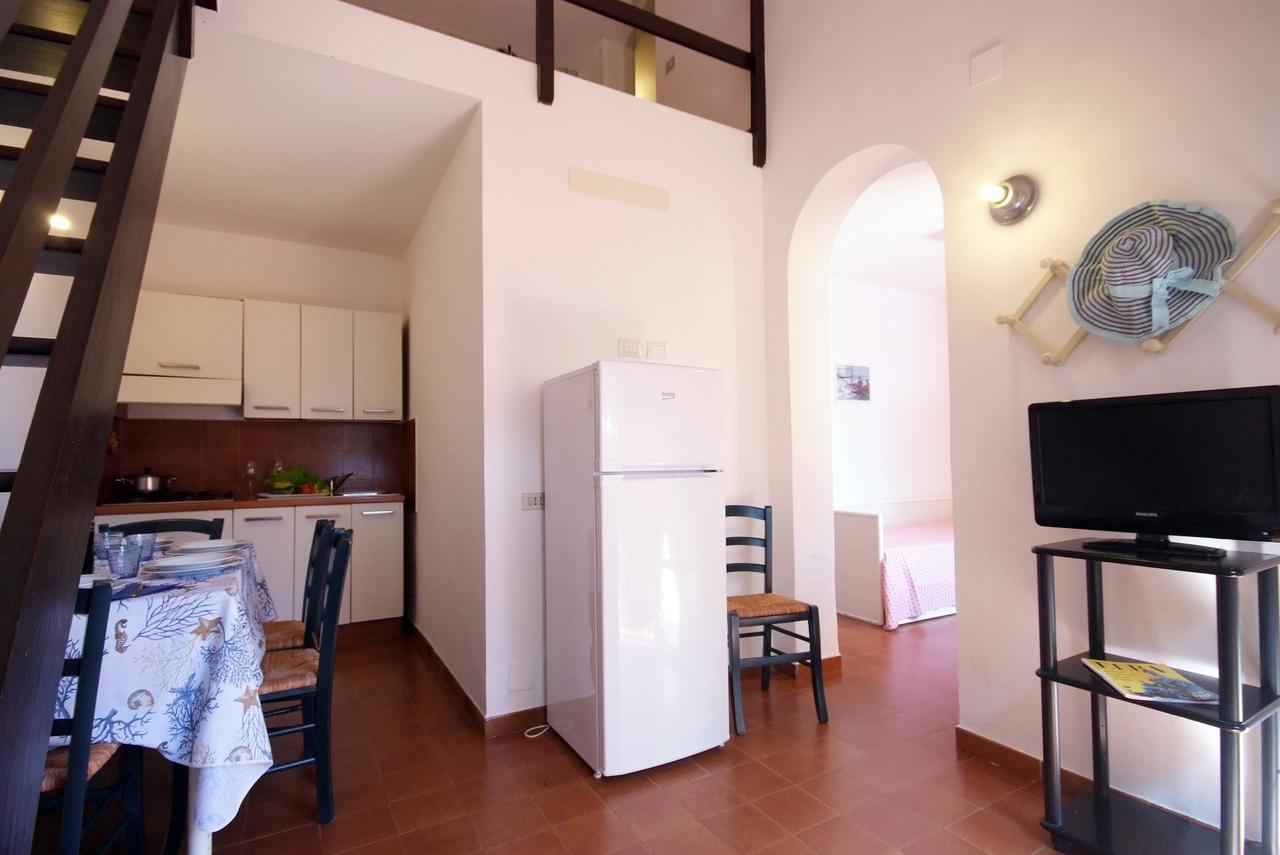 Residence Sud Est Porto Azzurro Εξωτερικό φωτογραφία