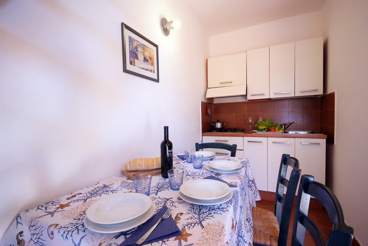 Residence Sud Est Porto Azzurro Εξωτερικό φωτογραφία
