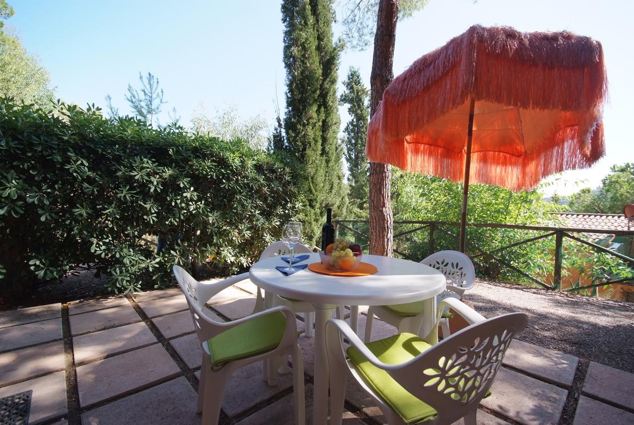 Residence Sud Est Porto Azzurro Εξωτερικό φωτογραφία
