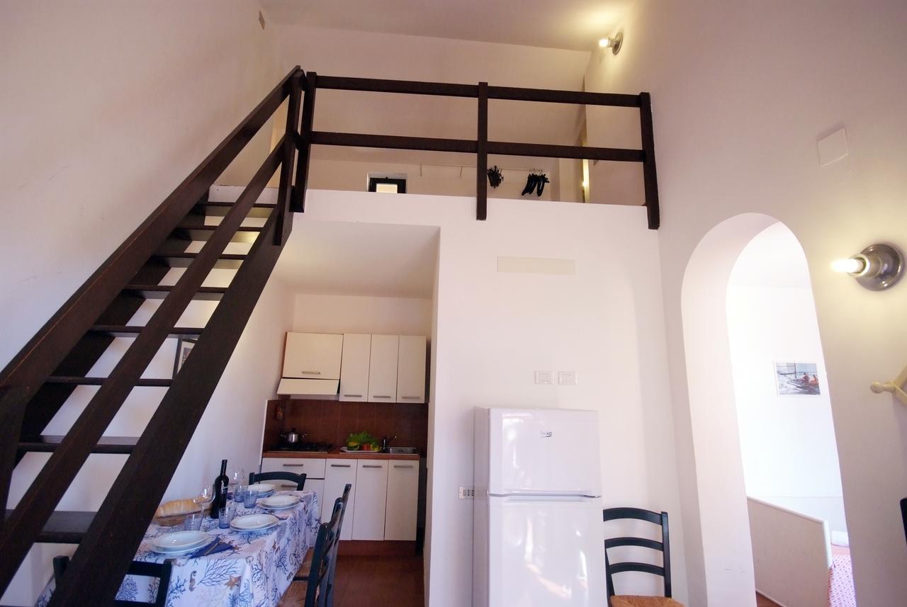 Residence Sud Est Porto Azzurro Εξωτερικό φωτογραφία