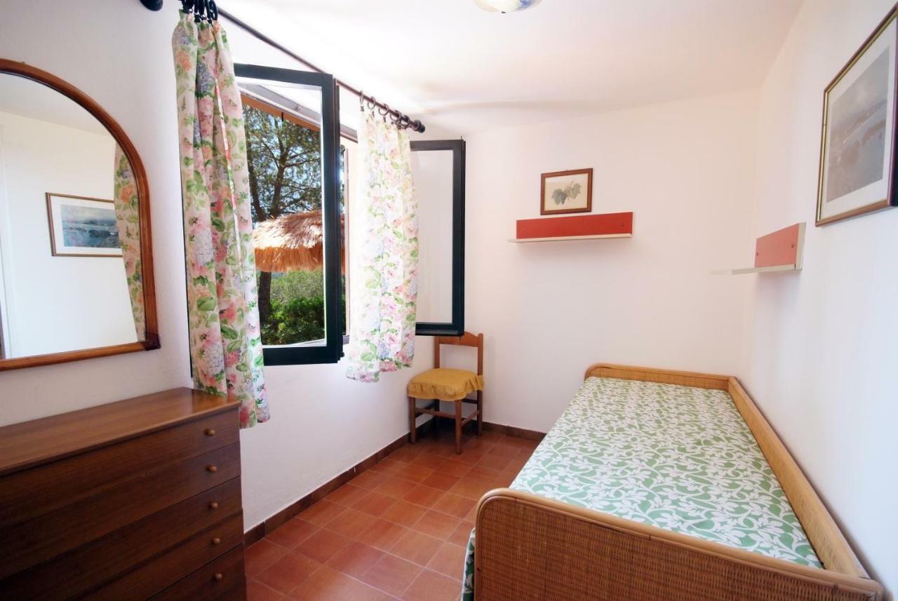Residence Sud Est Porto Azzurro Εξωτερικό φωτογραφία
